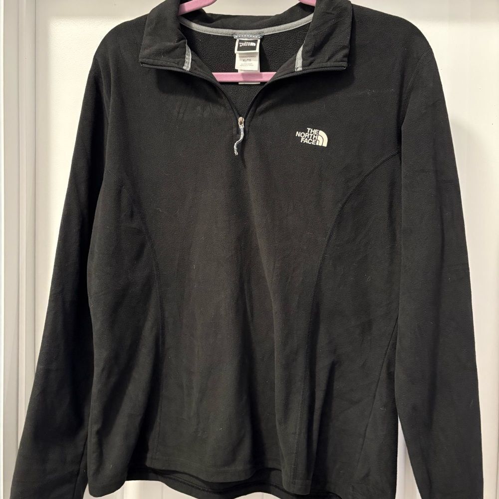 The North Face Women's Black Fleece Pullover Size XL